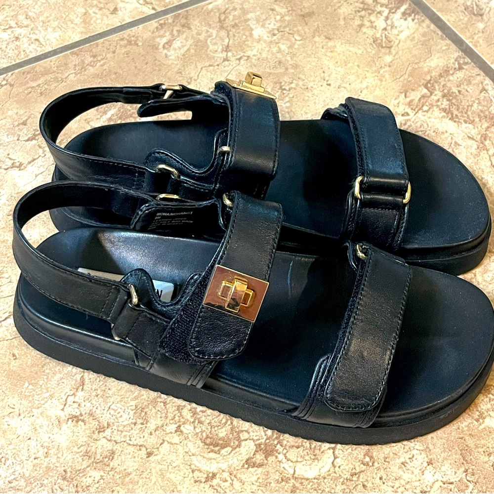 Steve Madden Black Sandals